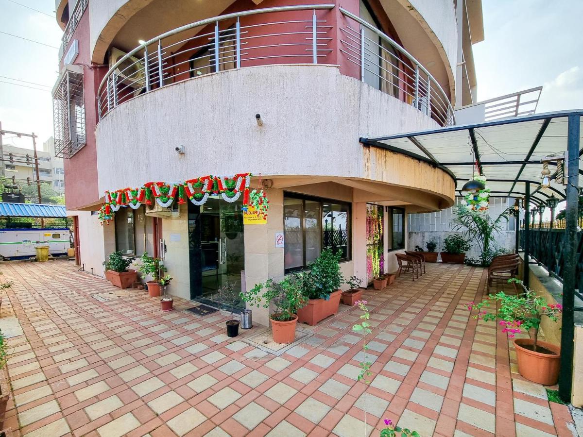 Pooja Villa Suites Near Manas Resort Igatpuri Exterior foto